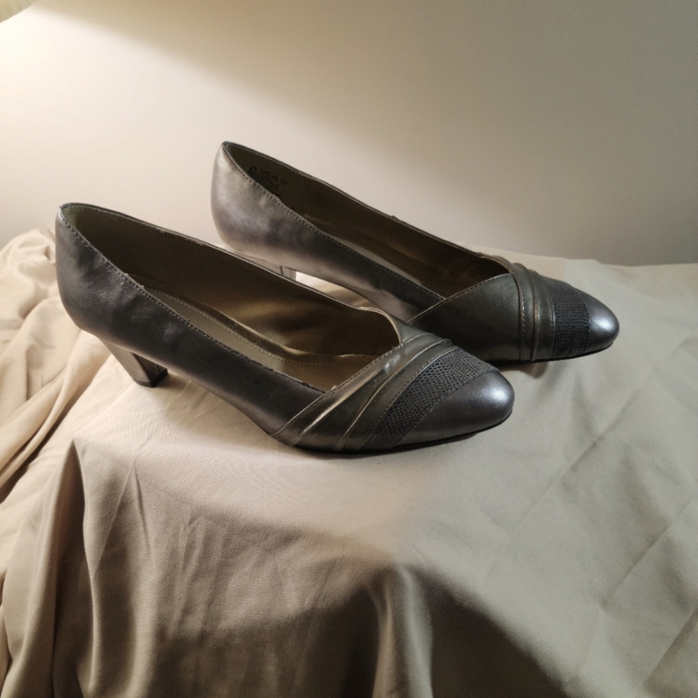 Women's Shoes